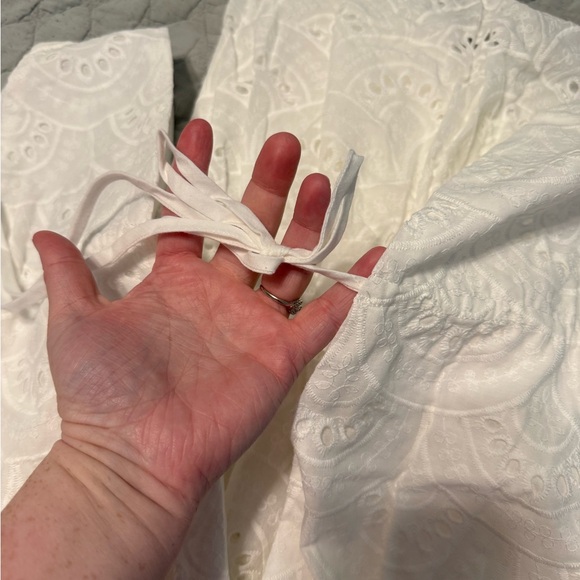 100% Cotton-Better Be- White Eyelet Tiered Midi Dress with Tie Size M - Picture 6 of 9